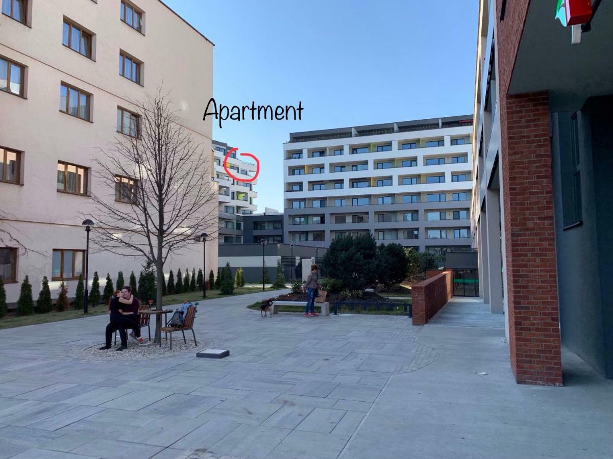 The Town Hall Residence -Welcome Home Apartment-Free Outdoor Parking-Ac Caşonia Exterior foto