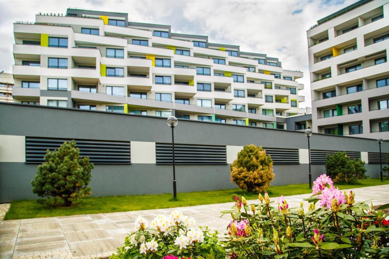 The Town Hall Residence -Welcome Home Apartment-Free Outdoor Parking-Ac Caşonia Exterior foto